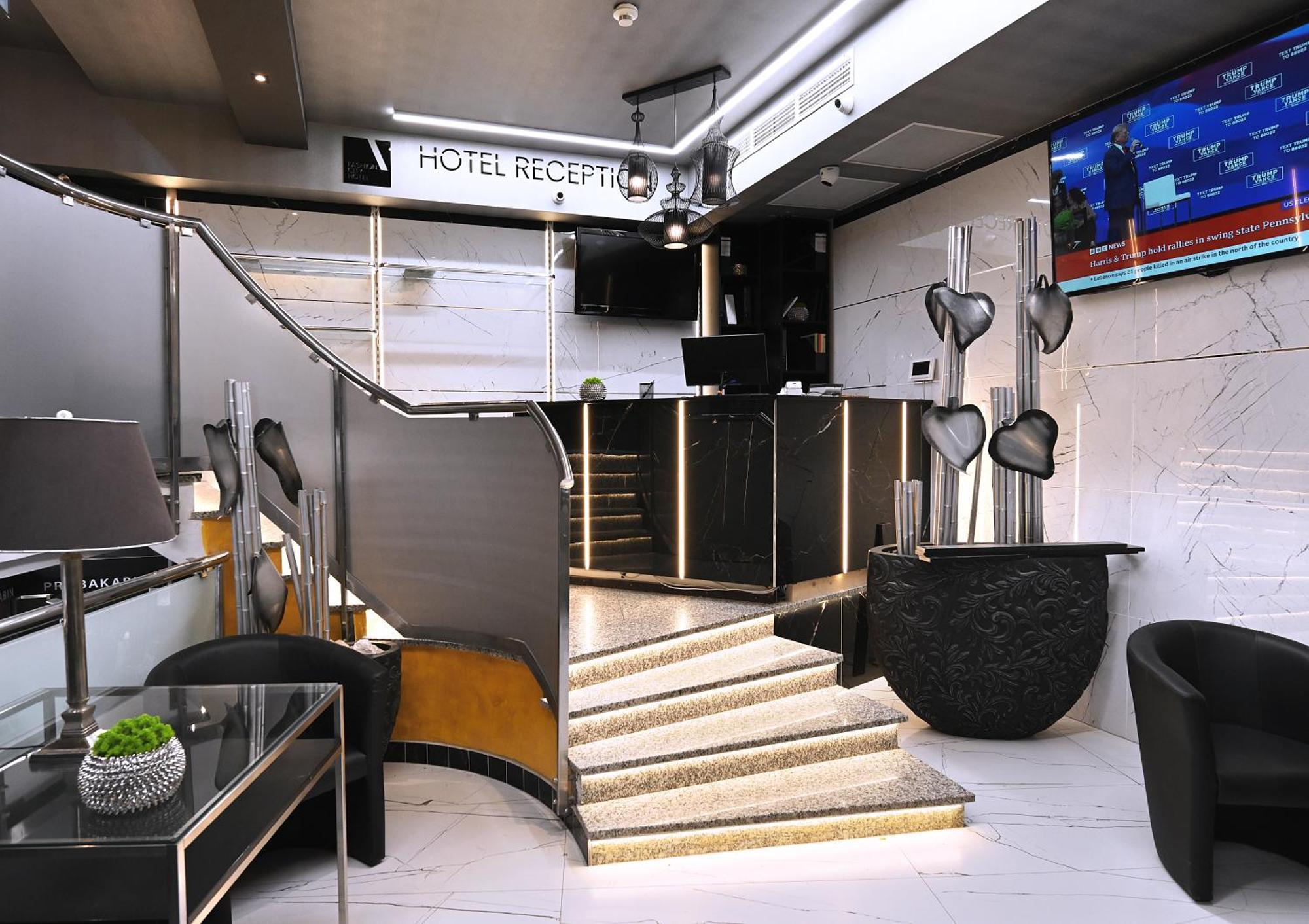 Fashion City Hotel Superior Budapest Extérieur photo
