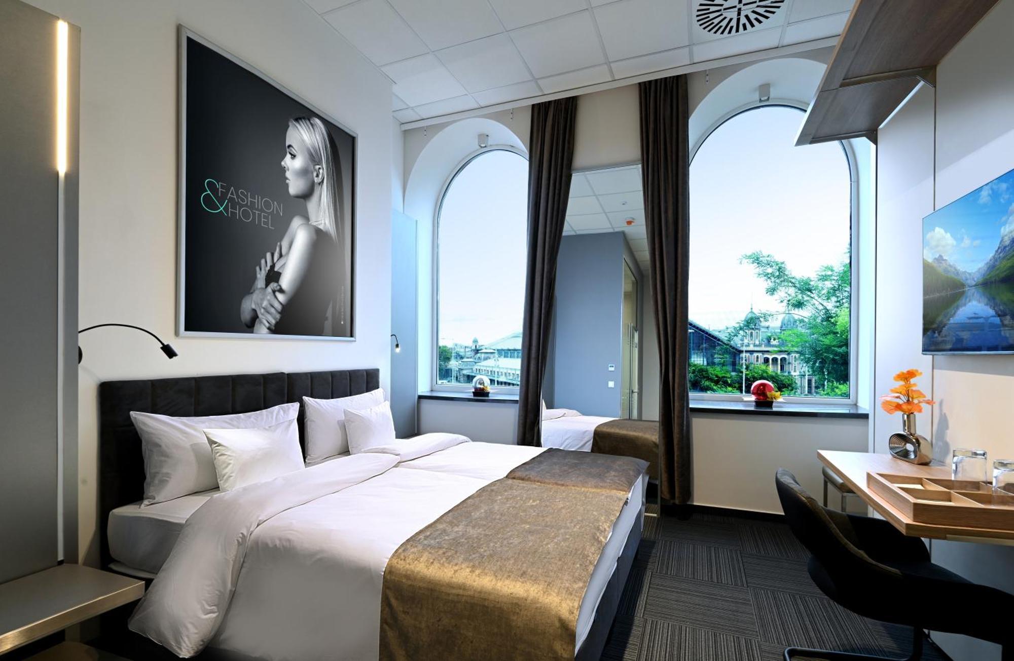 Fashion City Hotel Superior Budapest Extérieur photo
